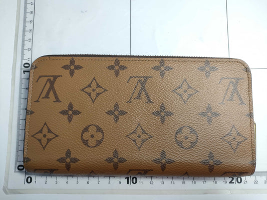 LOUIS VUITTON M82444 Louis Vuitton Monogram Reverse Zippy Wallet with IC Tag and G Hardware