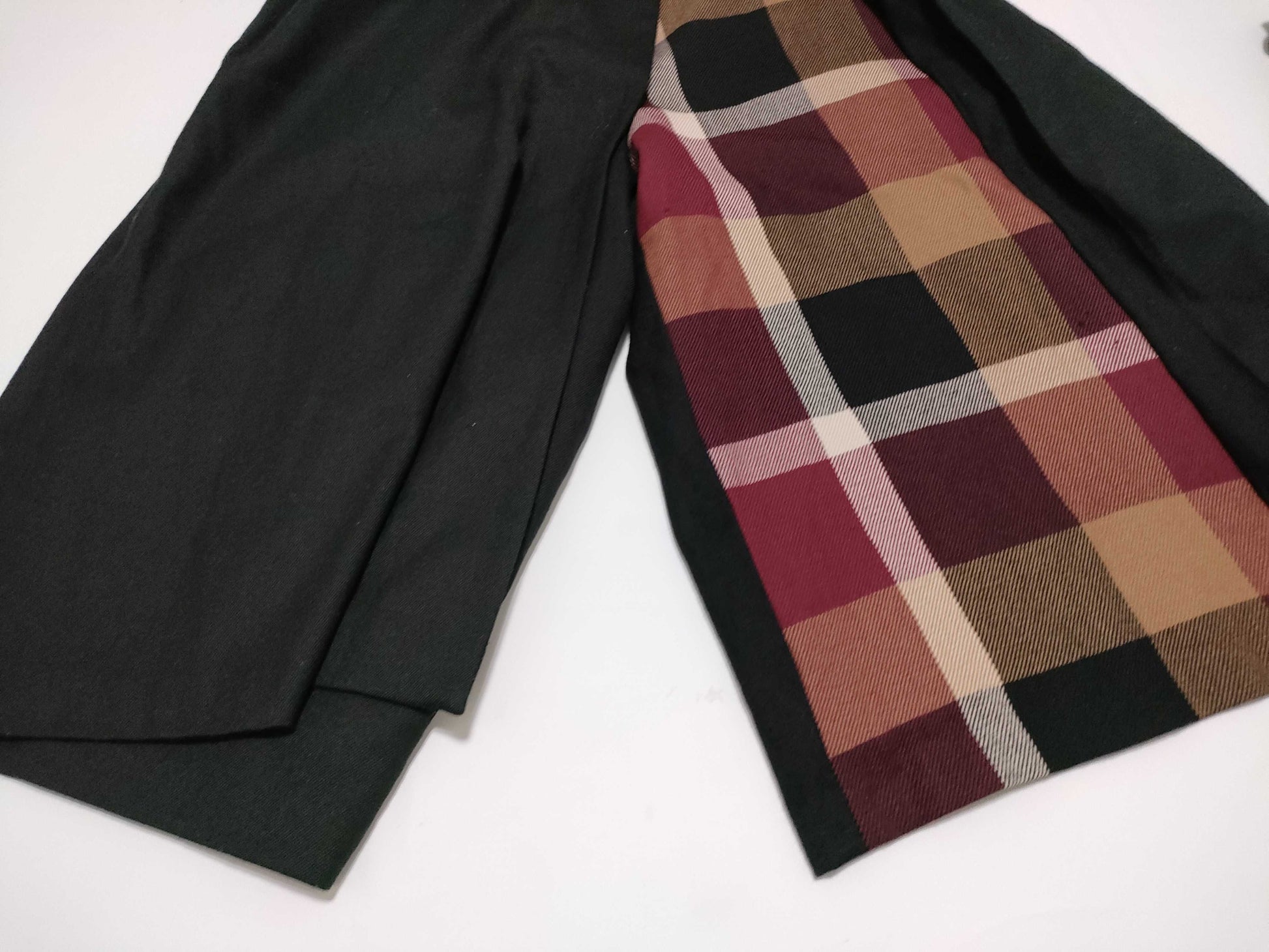 BURBERRY BURBERRY Skirt, Pants, and Bottoms 3-Piece Set Skirt
