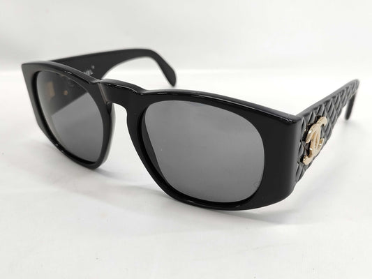  CHANEL CHANEL Matelasse Sunglasses Black Sunglasses/Eyeglasses