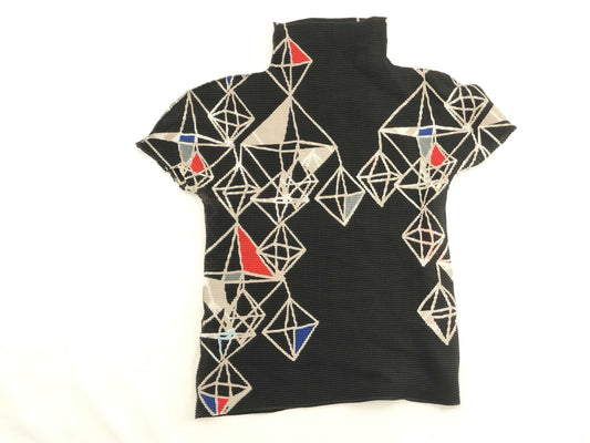 ISSEY MIYAKE ISSEY MIYAKE patterned cut and sew top