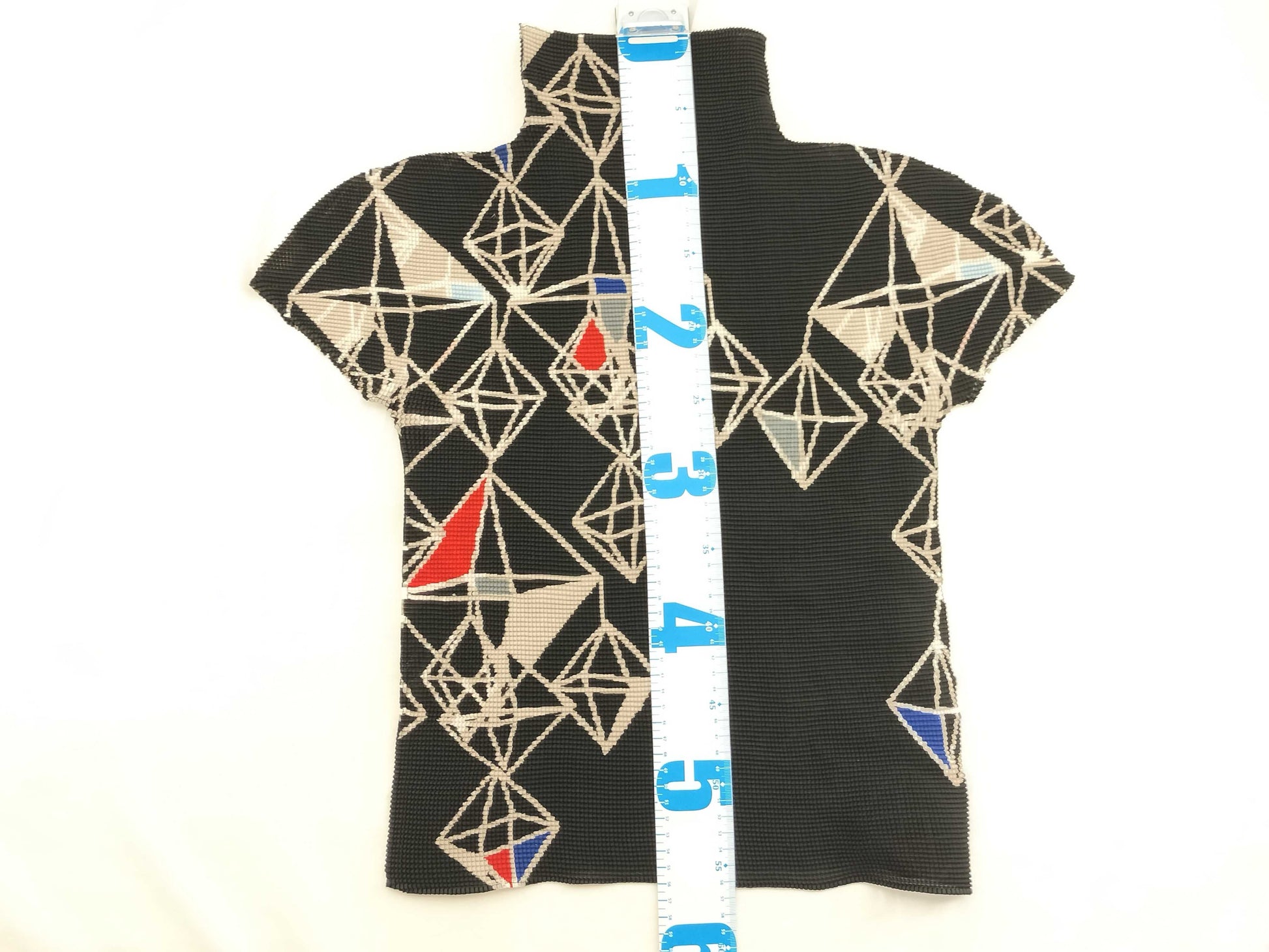 ISSEY MIYAKE ISSEY MIYAKE patterned cut and sew top