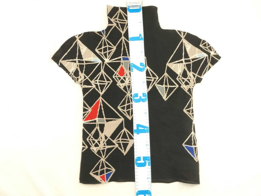 ISSEY MIYAKE ISSEY MIYAKE patterned cut and sew top