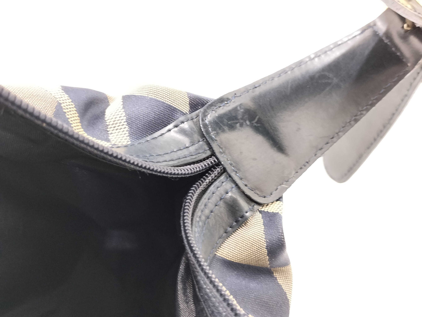 GIVENCHY GIVENCHY logo leather handbag with gold hardware