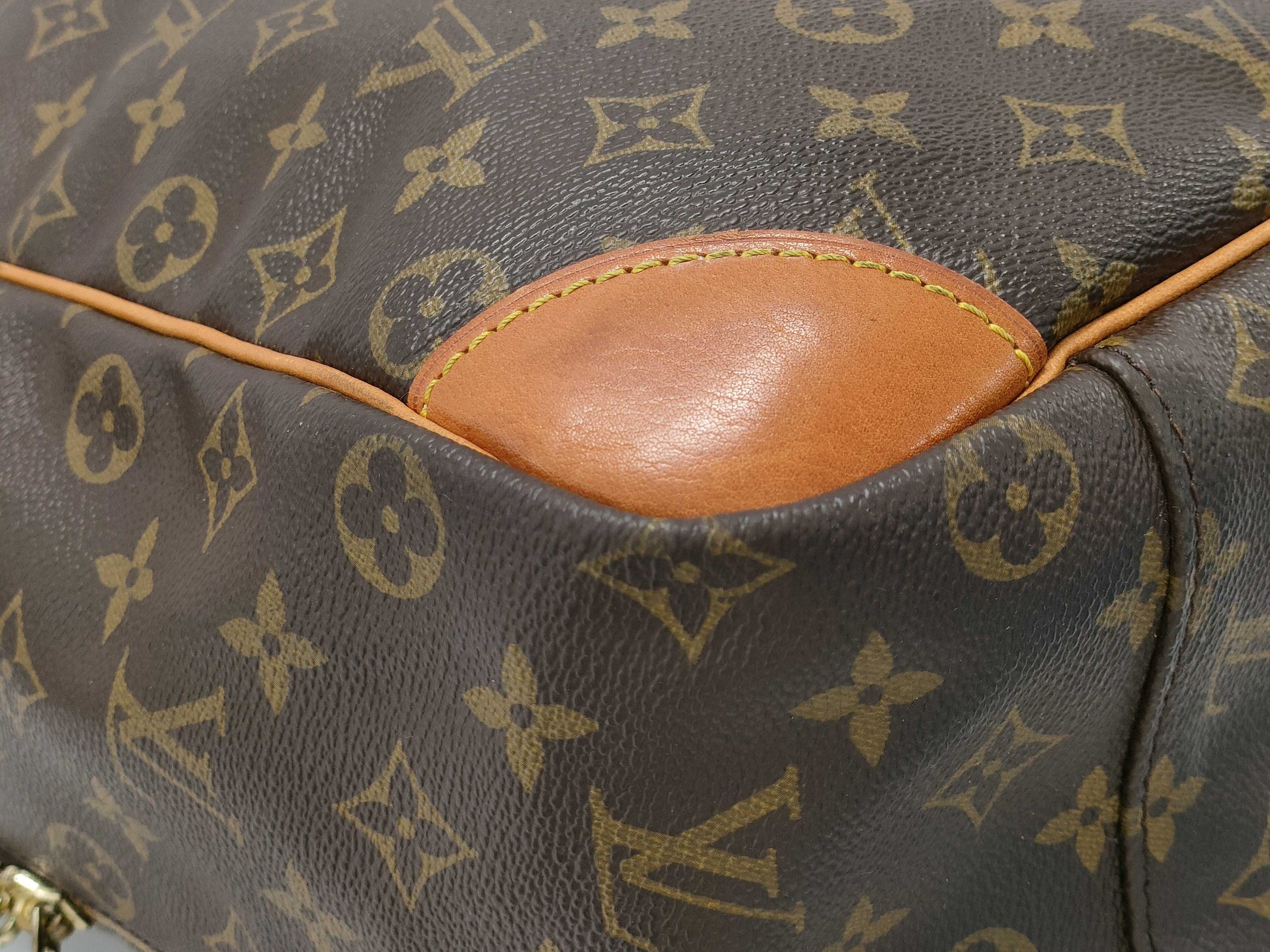 LOUIS VUITTON Monogram Sirius 50 Handbag