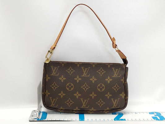 LOUIS VUITTON Damier Louis Vuitton Monogram Accessory Pouch