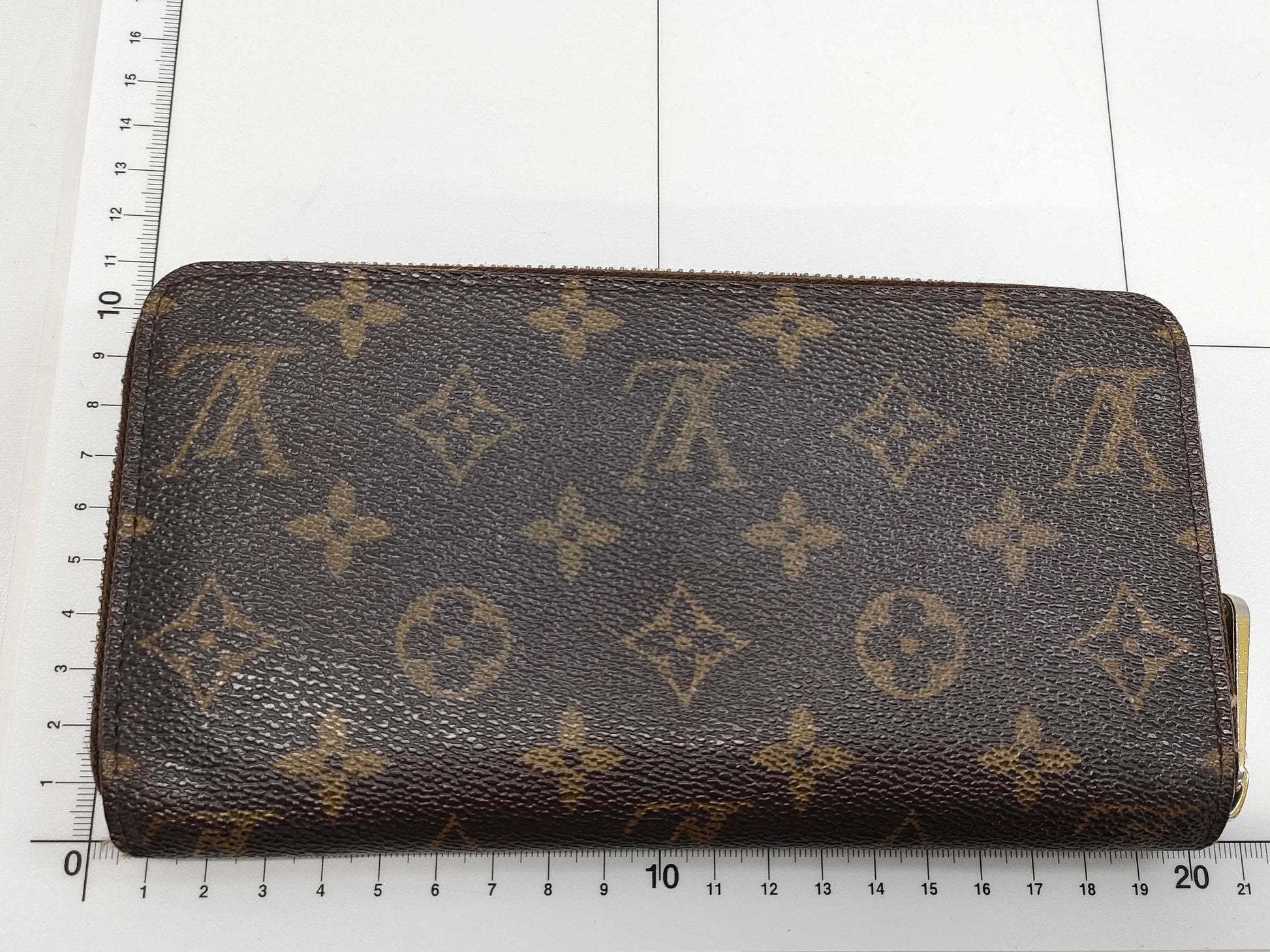 LOUIS VUITTON Louis Vuitton Monogram Wallet