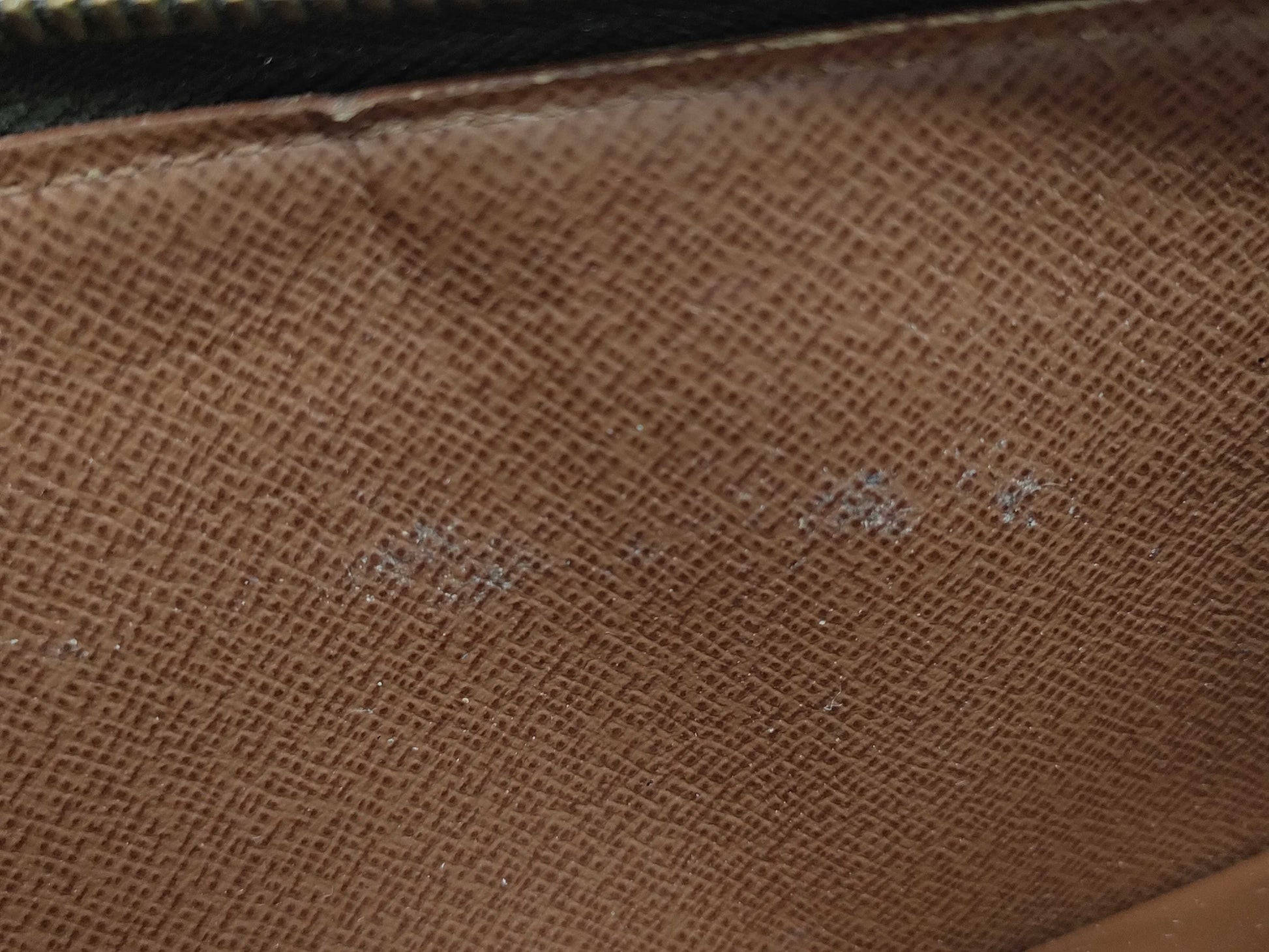LOUIS VUITTON Louis Vuitton Monogram Wallet