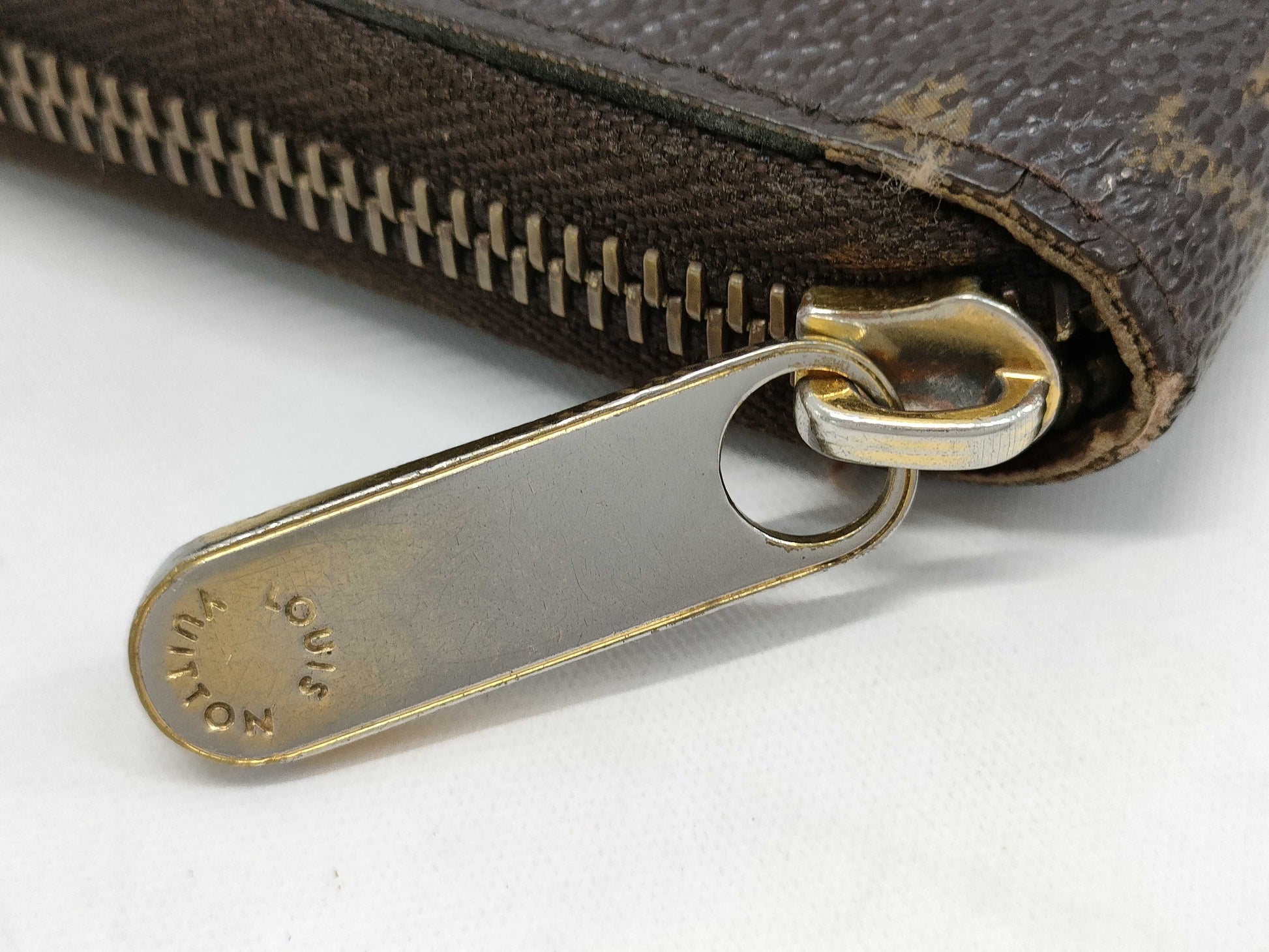 LOUIS VUITTON Louis Vuitton Monogram Wallet
