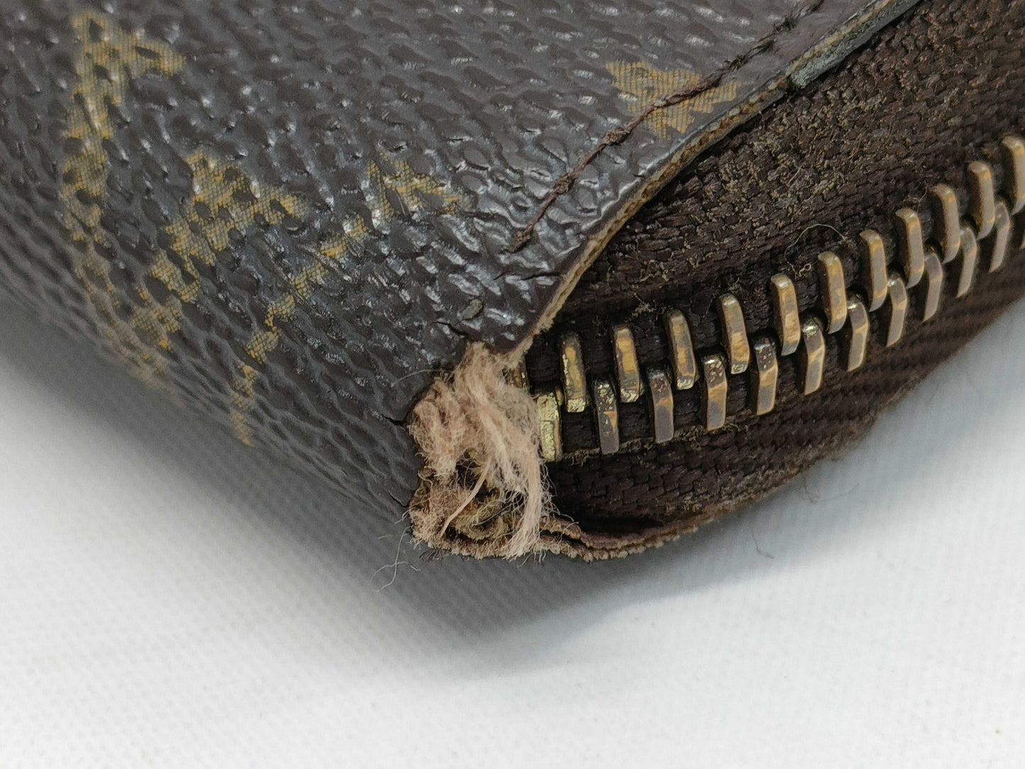 LOUIS VUITTON Louis Vuitton Monogram Wallet