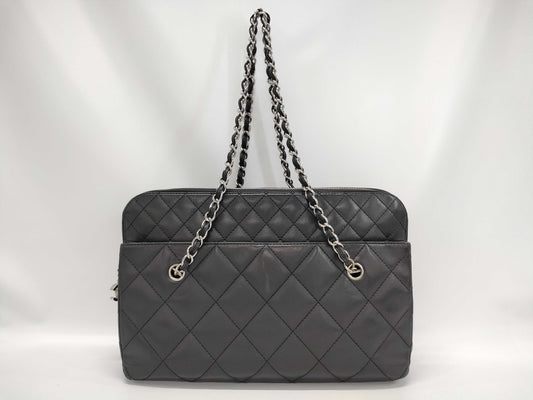 CHANEL Chanel chain bag tote bag