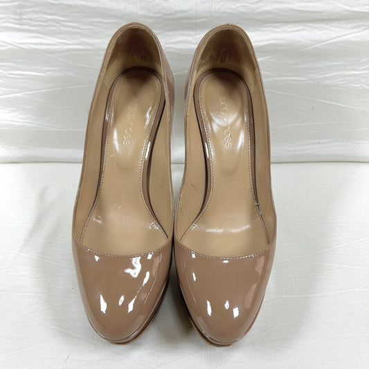 Sergio Rossi sergio rossi round toe patent leather platform pumps heel 35 1/2 pumps