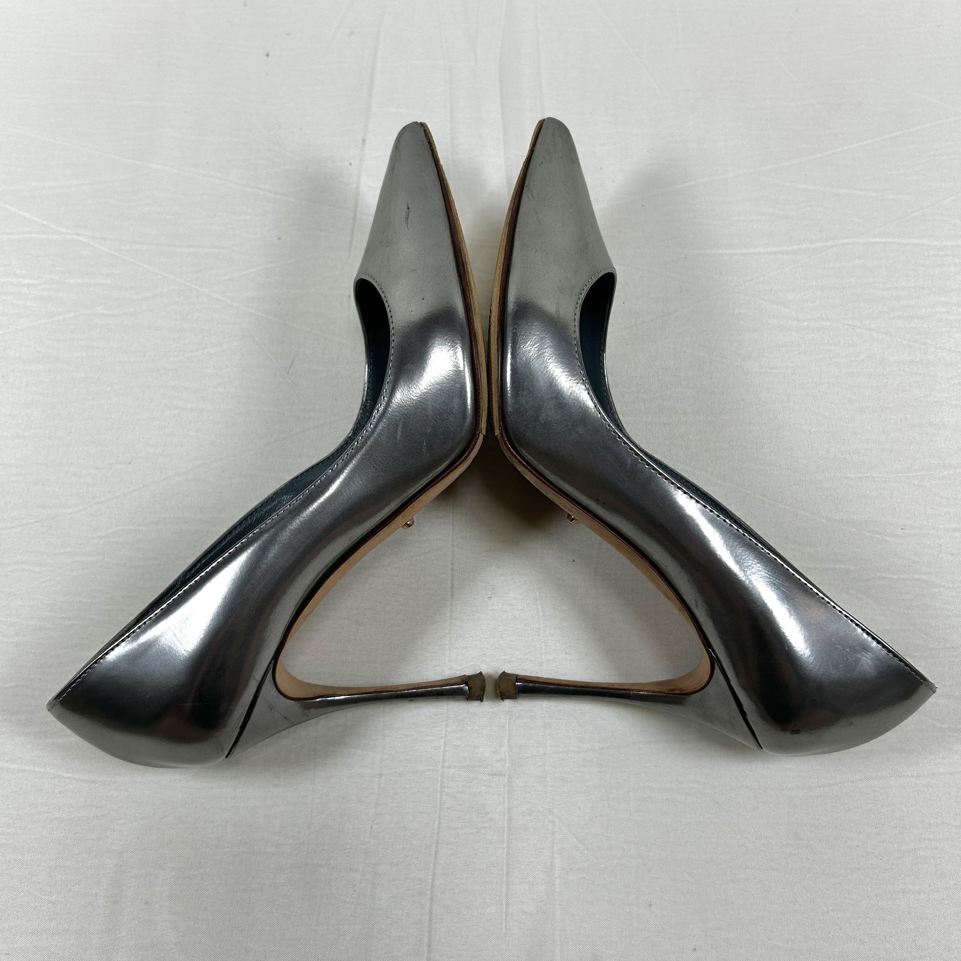 Sergio Rossi pointed toe metallic stiletto pumps, size 35 1/2