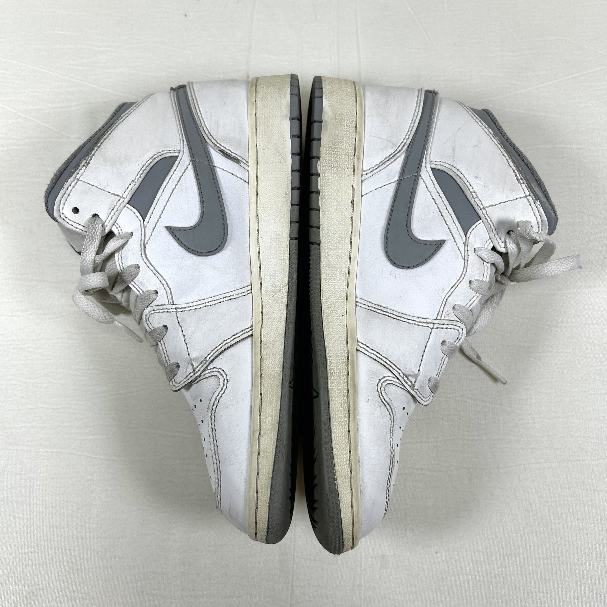 Nike Air Jordan 1 Mid 25cm Sneakers
