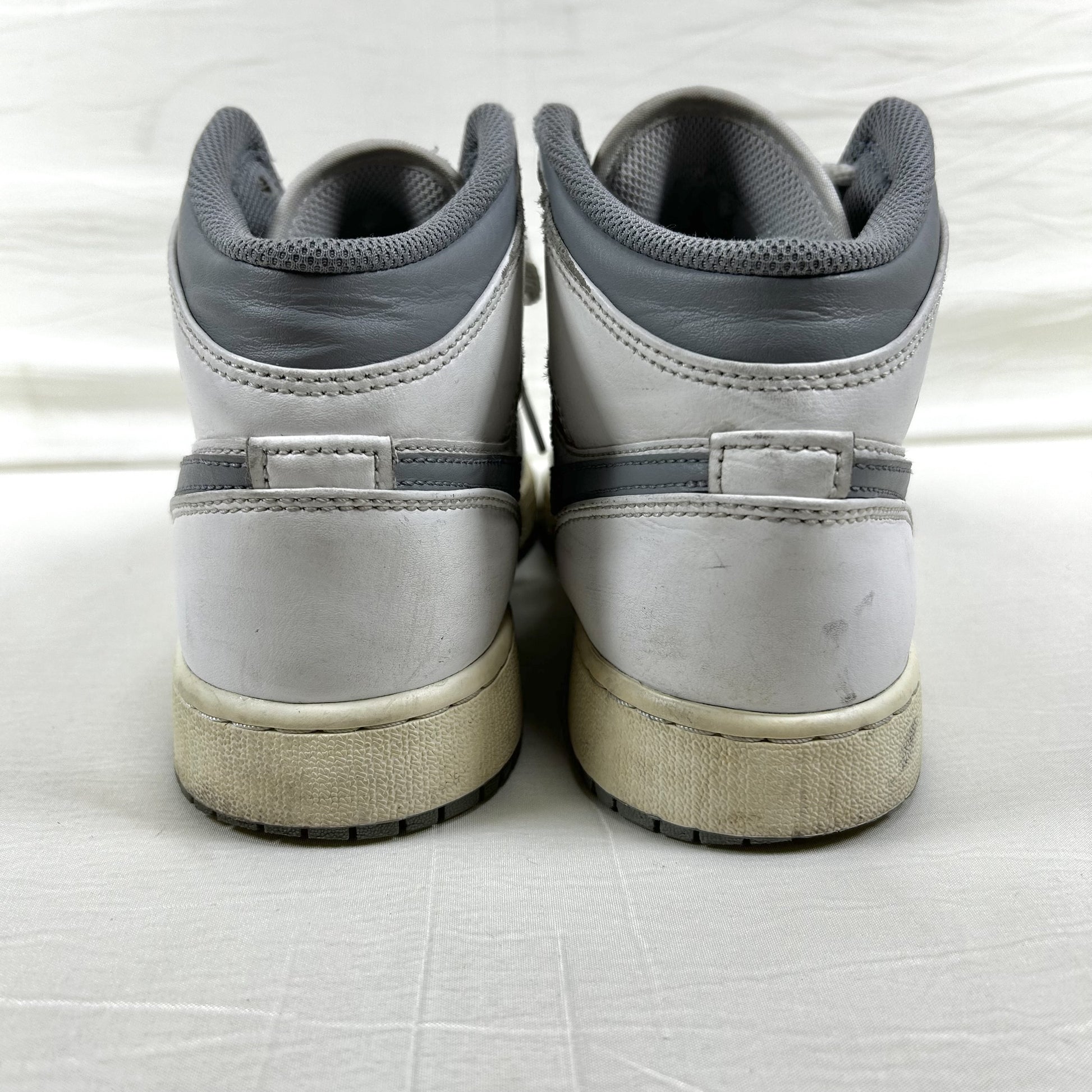 Nike Air Jordan 1 Mid 25cm Sneakers