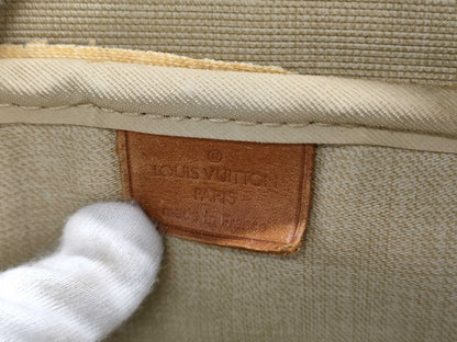 LOUIS VUITTON Louis Vuitton Monogram Brand Bag Deauville Handbag VI1922 Bag