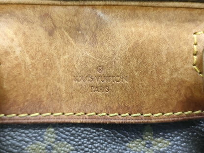 LOUIS VUITTON Louis Vuitton Monogram Brand Bag Deauville Handbag VI1922 Bag