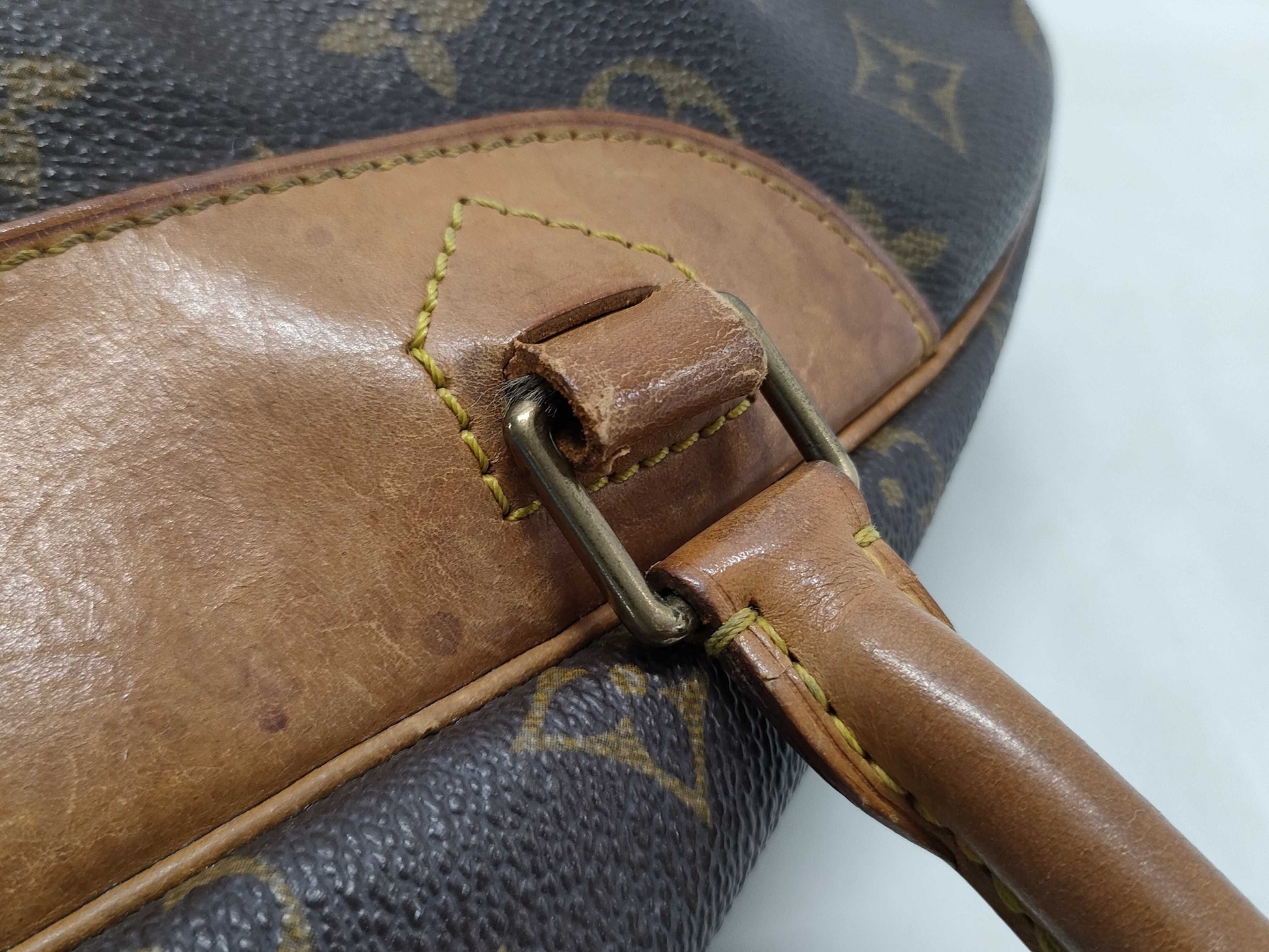 LOUIS VUITTON Damier Graphite Louis Vuitton Monogram Deauville Bag VI0924 Handbag