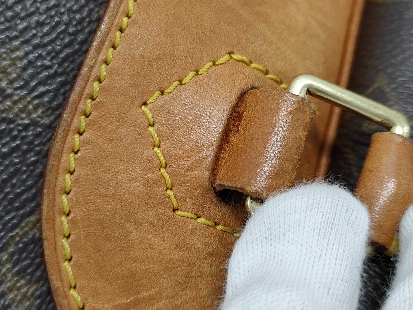 LOUIS VUITTON Louis Vuitton Monogram Deauville Handbag 