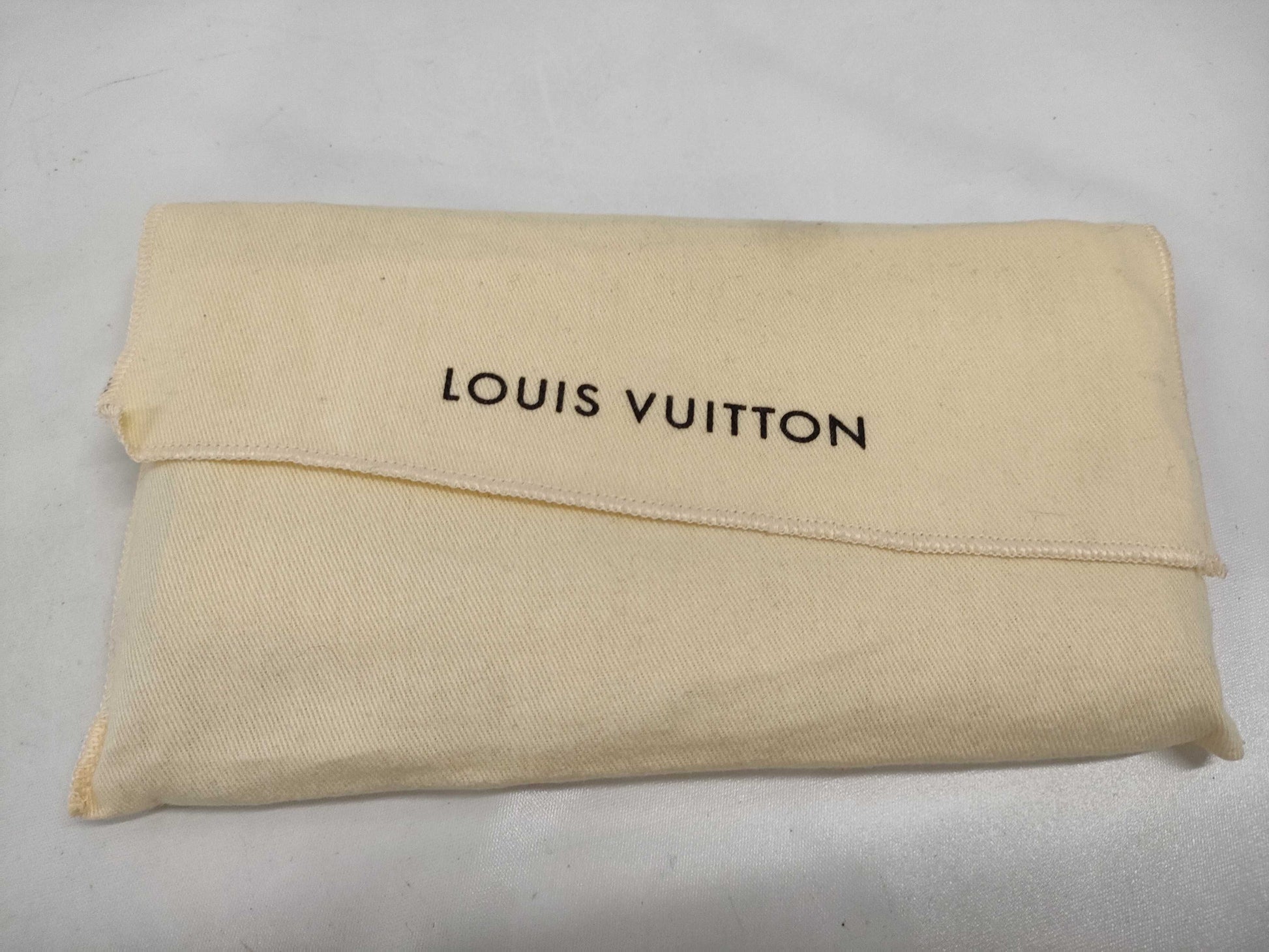 LOUIS VUITTON Empreinte Portefeuille Secret Long Wallet with Initials SP0132