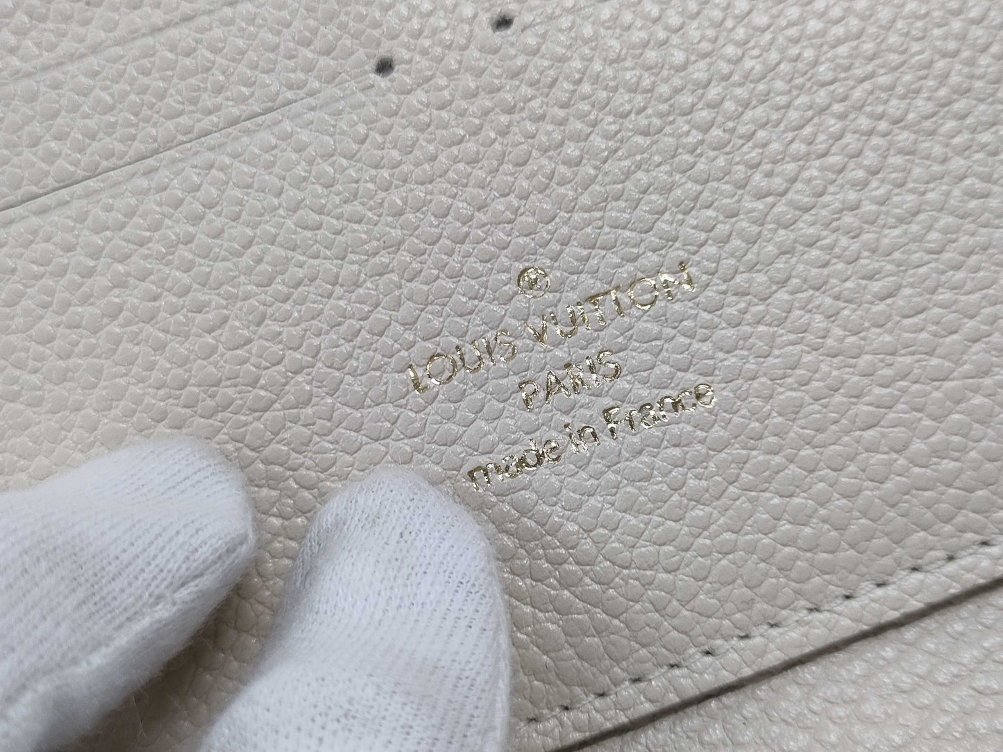 LOUIS VUITTON Empreinte Portefeuille Secret Long Wallet with Initials SP0132