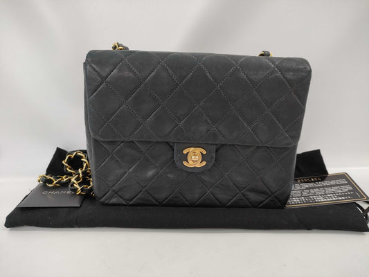 CHANEL Matelasse Mini Lambskin Shoulder Bag 2361294