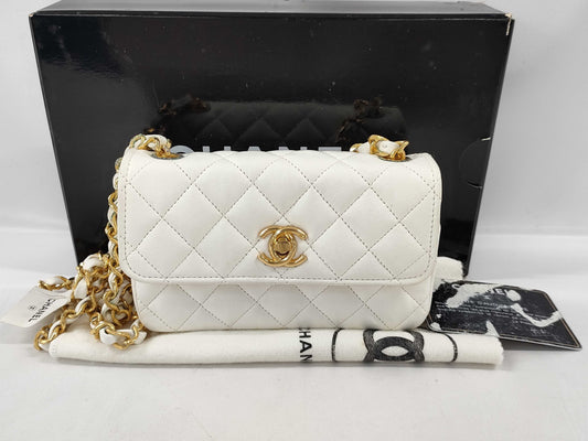 CHANEL Matelasse Lambskin Brand Bag, White Shoulder Bag
