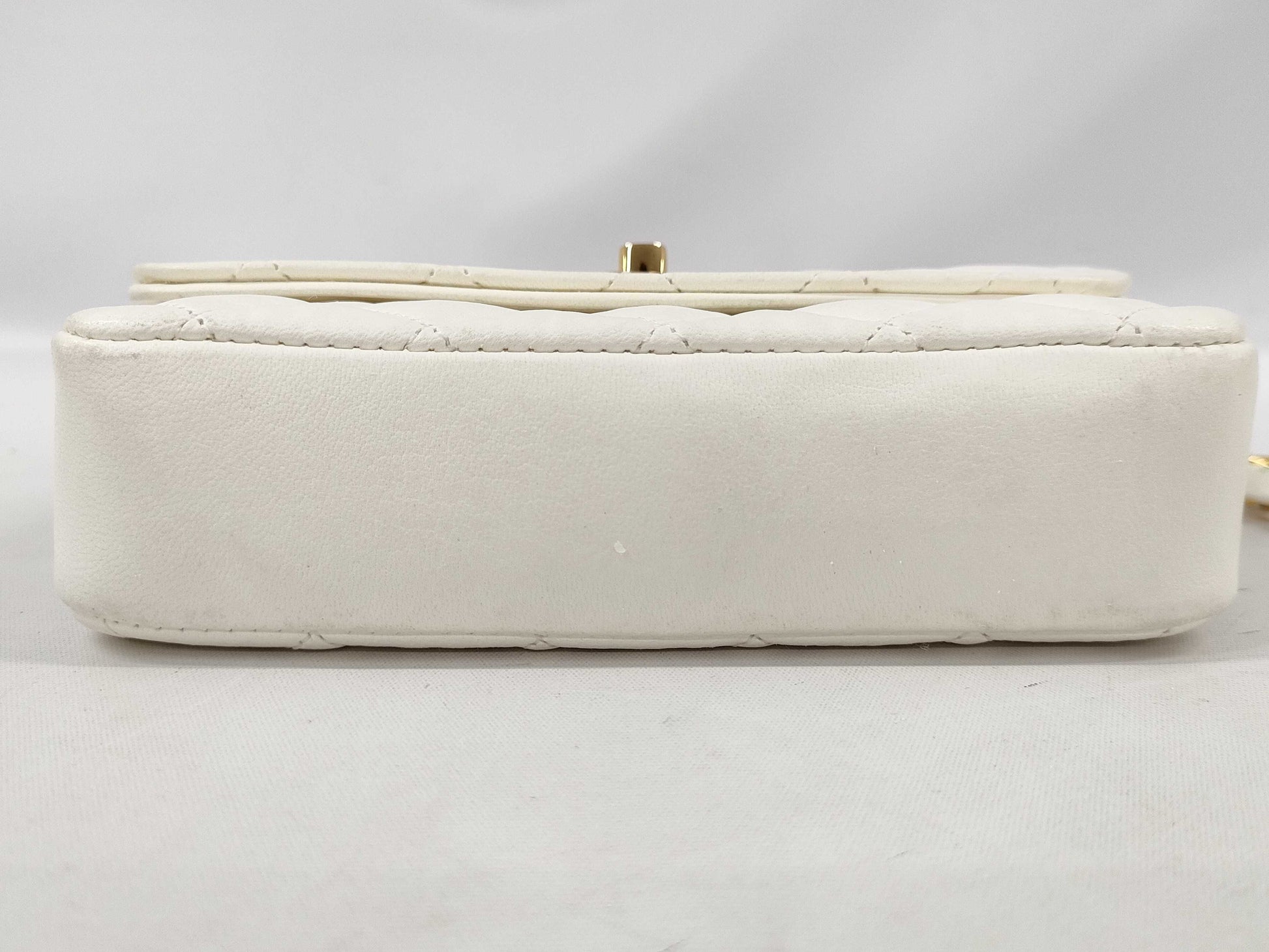 CHANEL Matelasse Lambskin Brand Bag, White Shoulder Bag