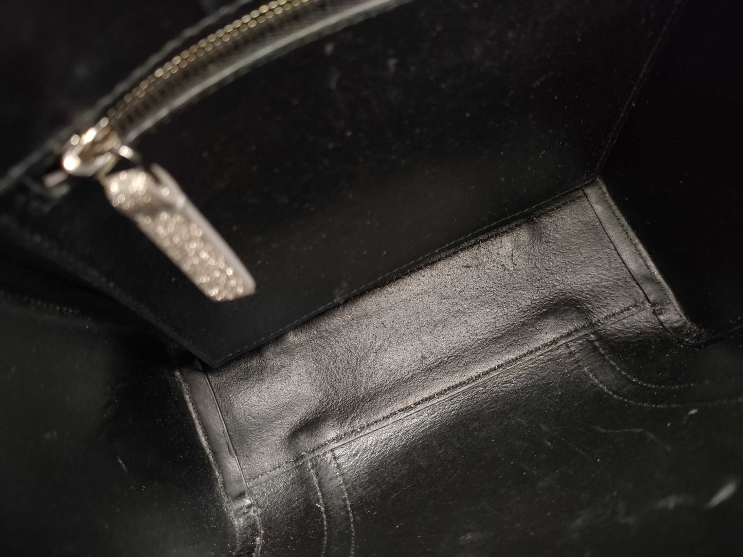 BALENCIAGA Everyday Shoulder Bag in Silver