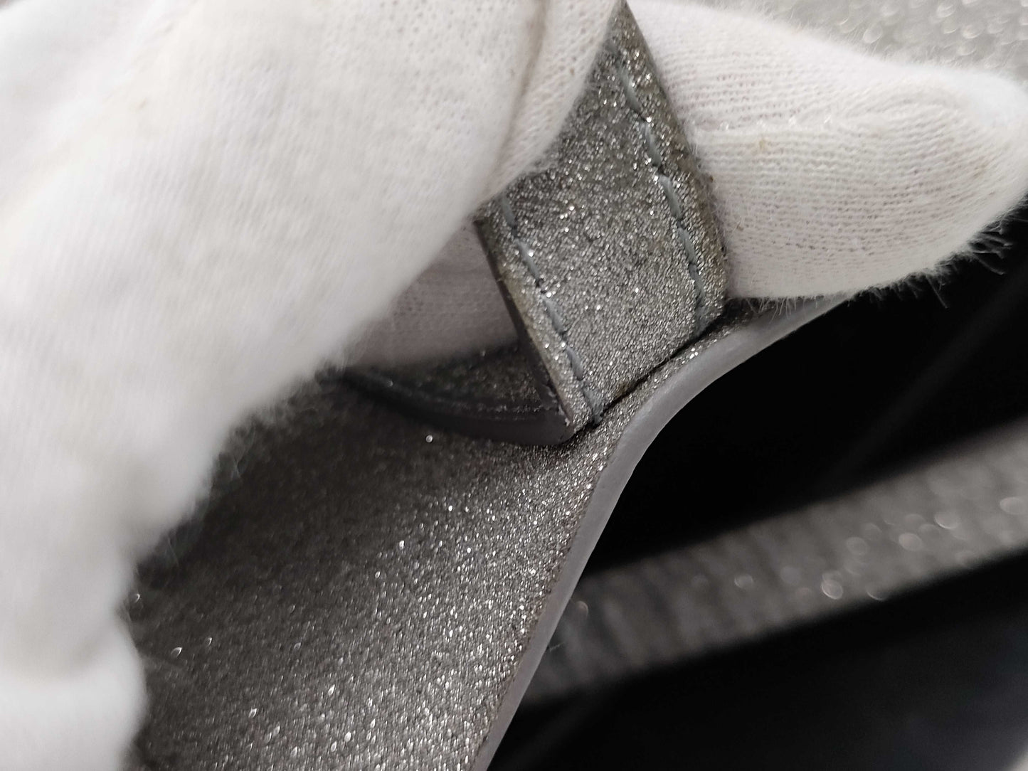 BALENCIAGA Everyday Shoulder Bag in Silver