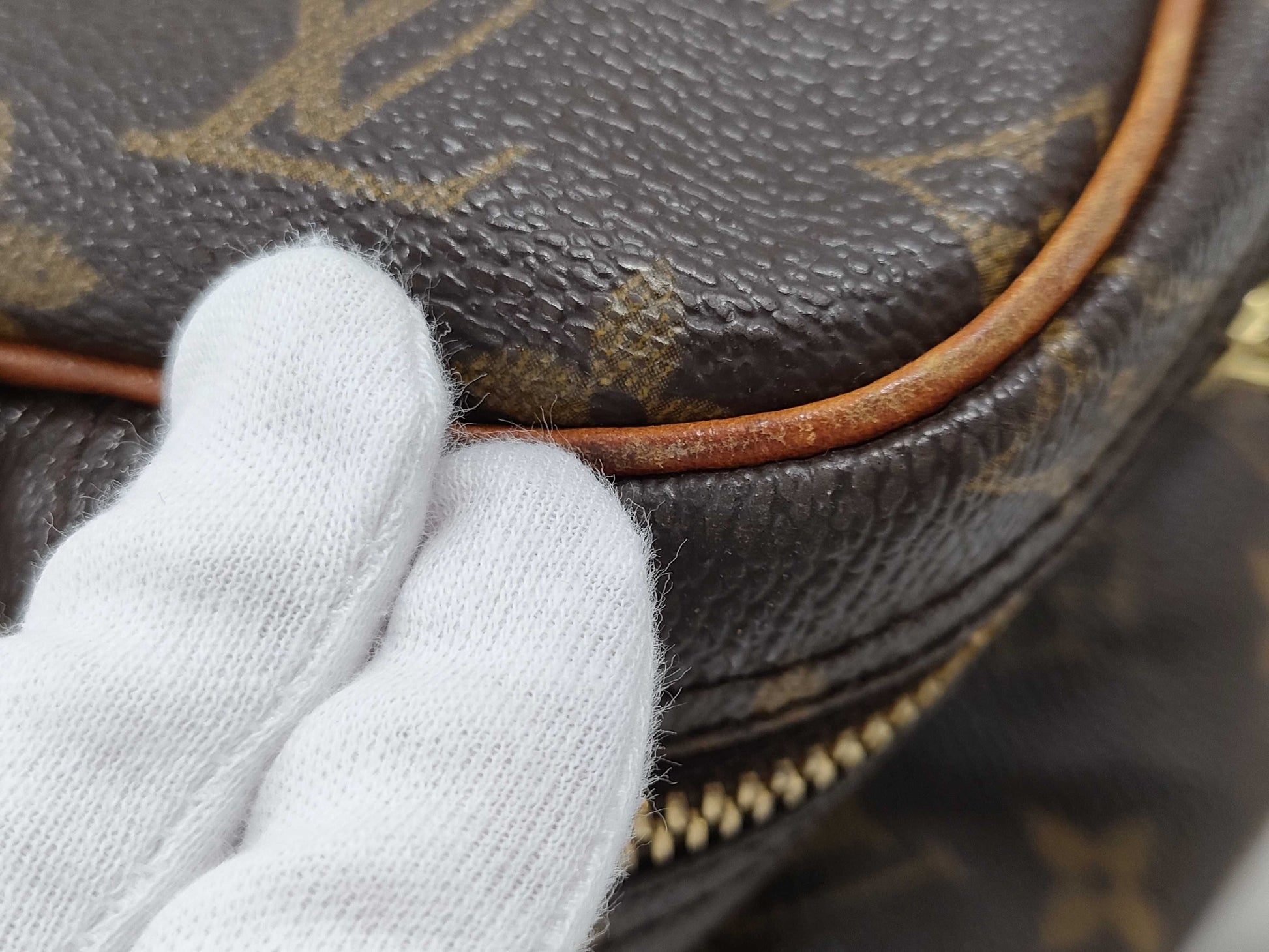 LOUIS VUITTON Epi Brand Bag Cannes SR0948 Handbag