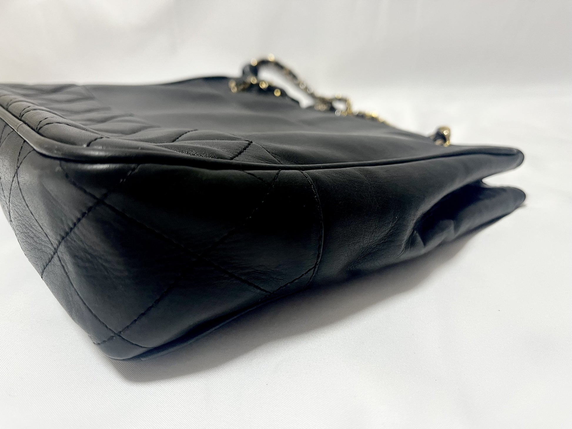 CHANEL Matelasse Shoulder Bag, Gold Hardware, Black, Seal #0 Series, Shoulder Bag