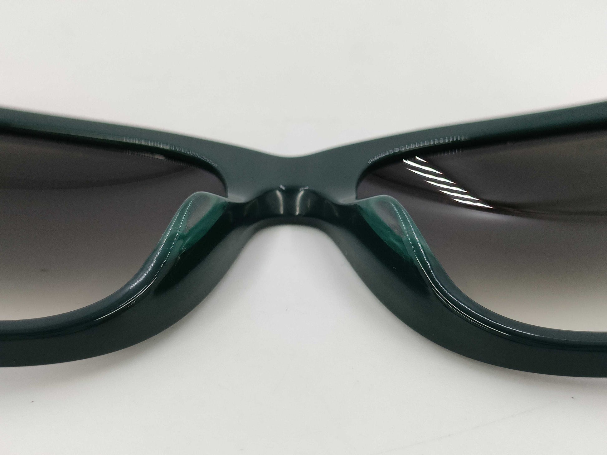  CHANEL CHANEL Coco Mark Sunglasses with Mirror Lenses A71233 Moss Green Matelasse Case Included Sunglasses/Eyeglasses
