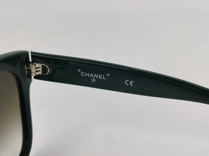  CHANEL CHANEL Coco Mark Sunglasses with Mirror Lenses A71233 Moss Green Matelasse Case Included Sunglasses/Eyeglasses
