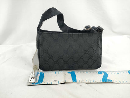 GUCCI GG Canvas Shoulder Bag 106644