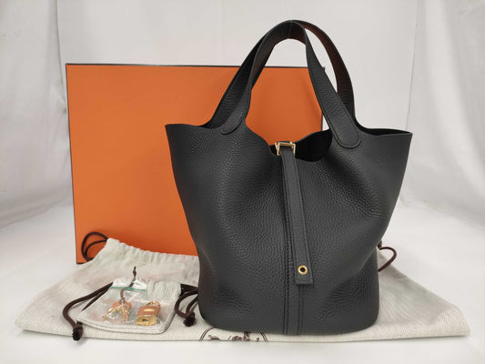 HERMES Picotin Lock MM size black handbag with gold hardware and K stamp