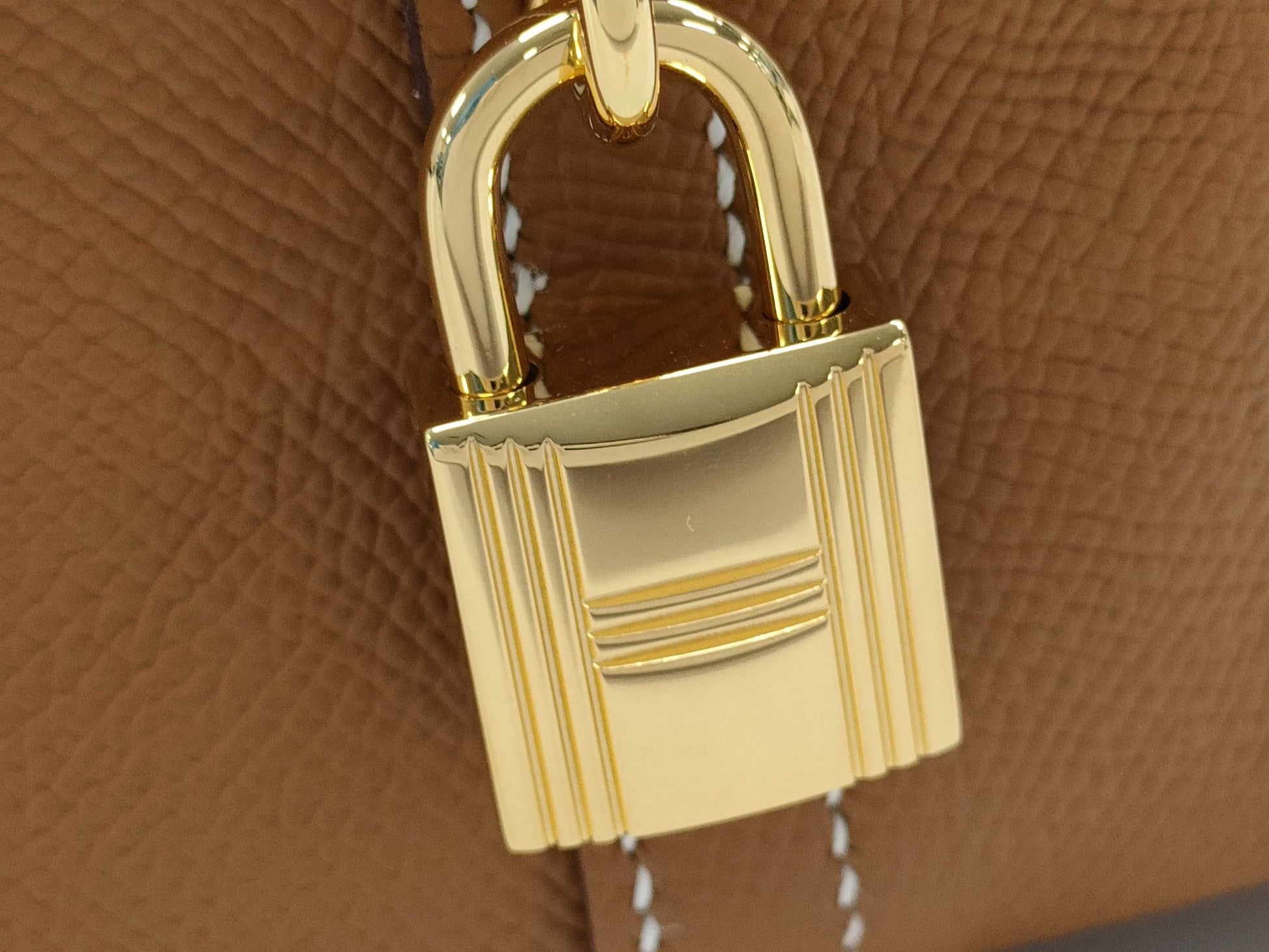 HERMES Bolide 1923 30 B Stamp Gold Hardware Handbag