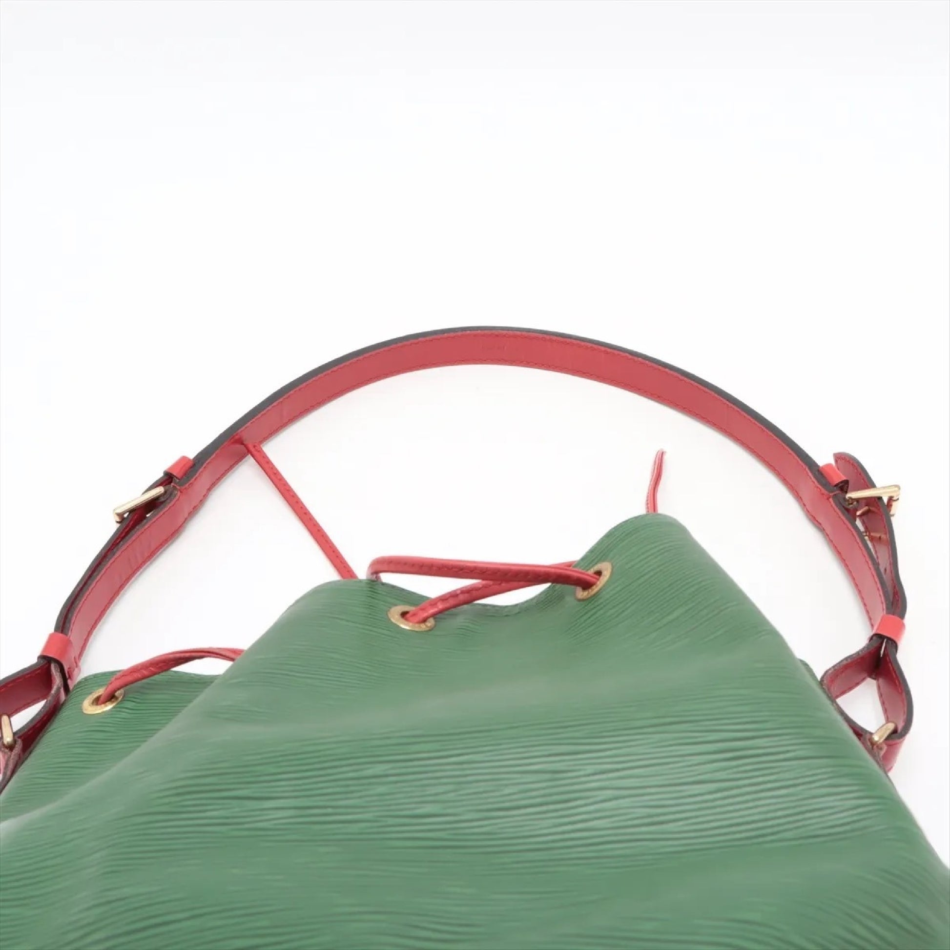 LOUIS VUITTON Epi Petit Noe M44147 AR0916 Green x Red Shoulder Bag