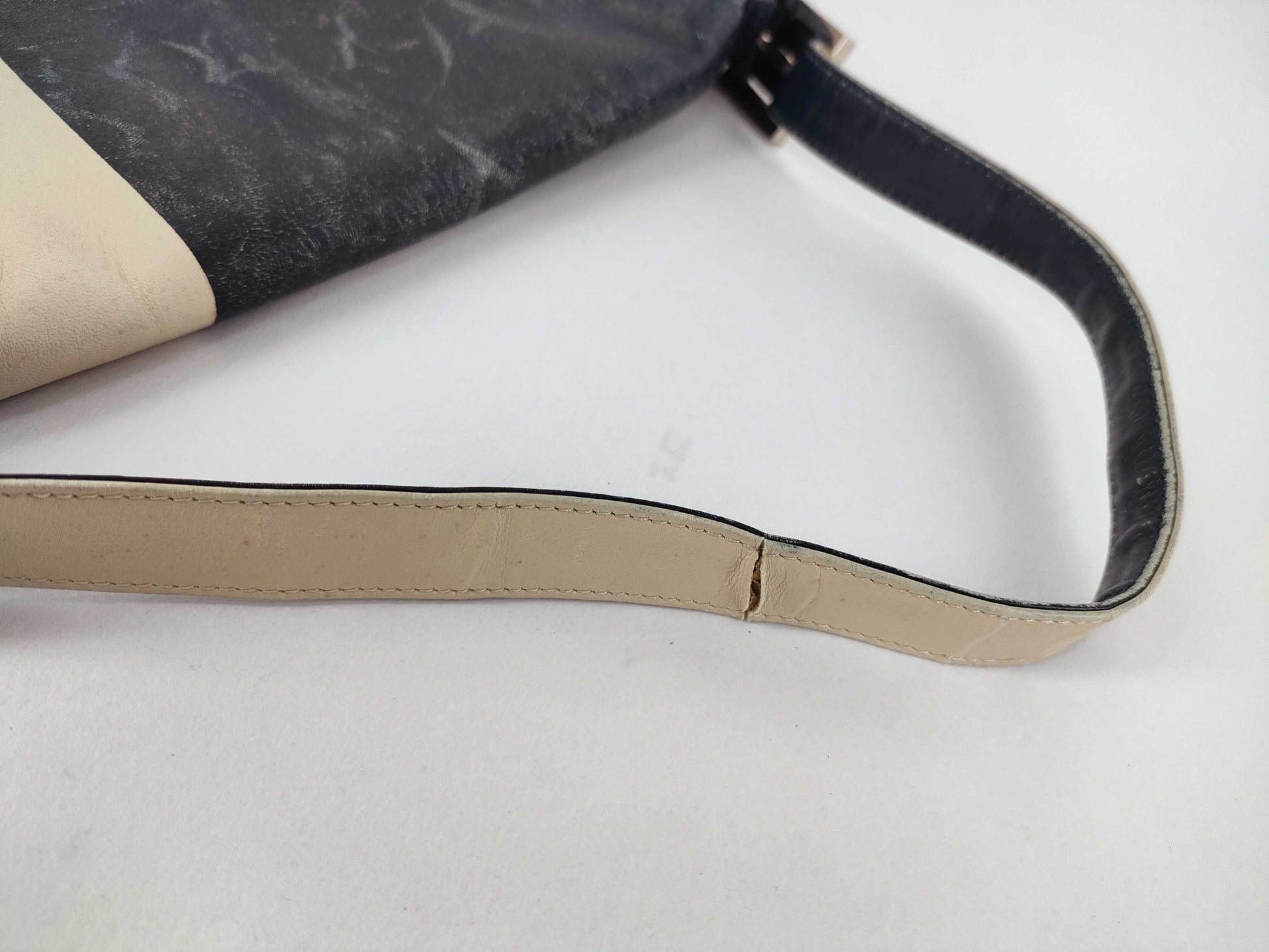 FENDI Mamma Bucket Two-Tone Shoulder Bag