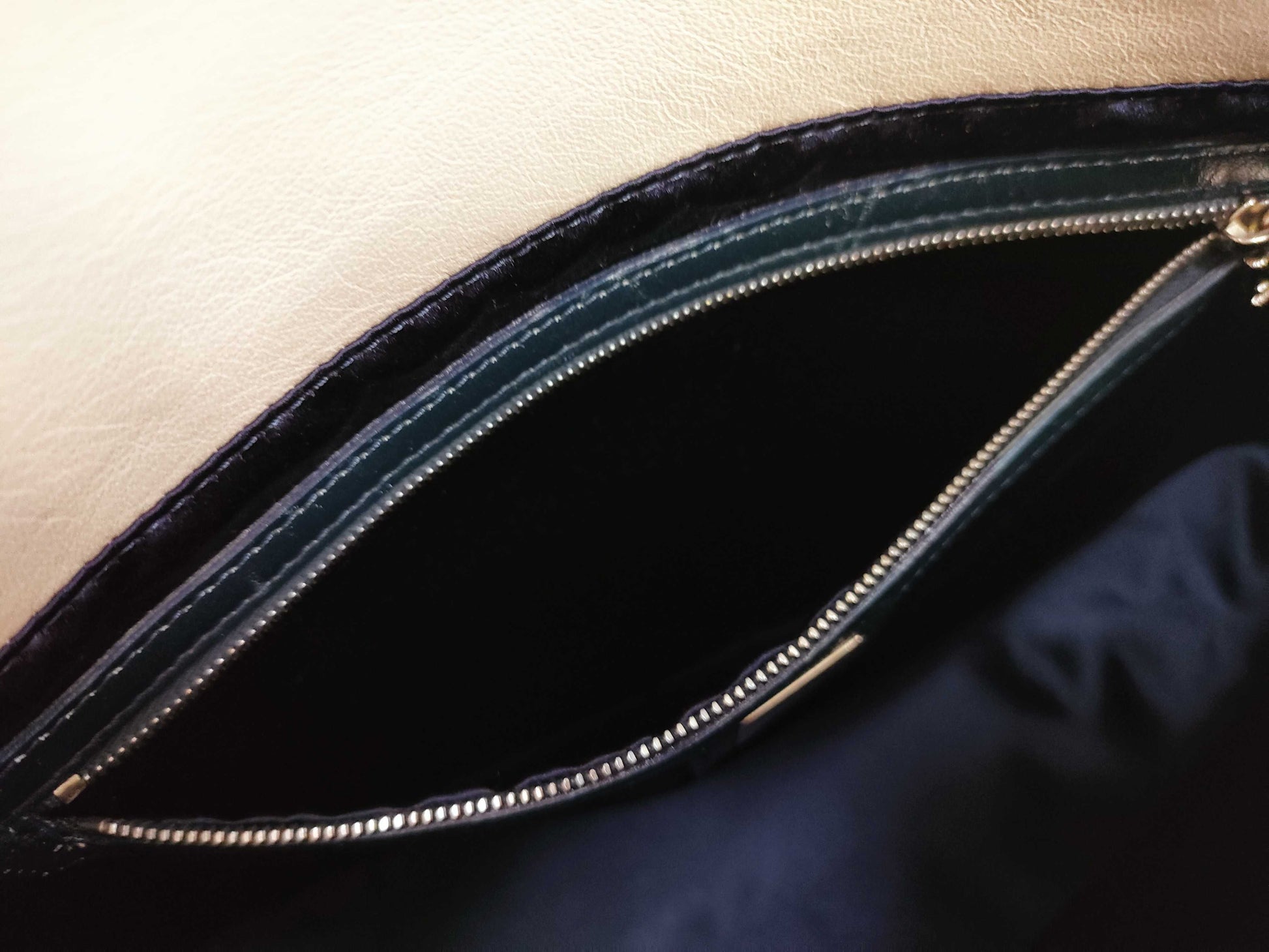 FENDI Mamma Bucket Two-Tone Shoulder Bag