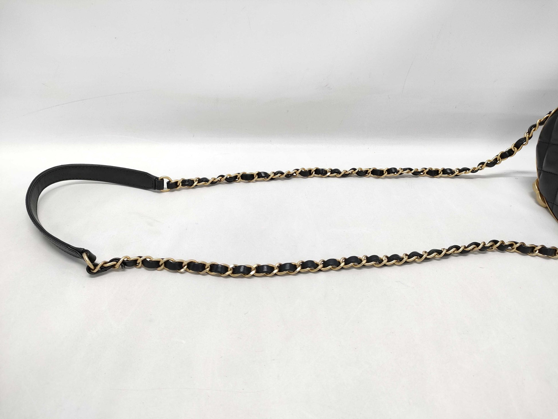 CHANEL CHANEL shoulder bag