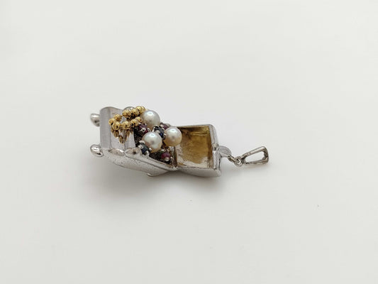 MIKIMOTO Pearl Diameter Approx. 3.4mm-3.8mm Colored Stone Pendant Top in 18K Gold 7.2g 