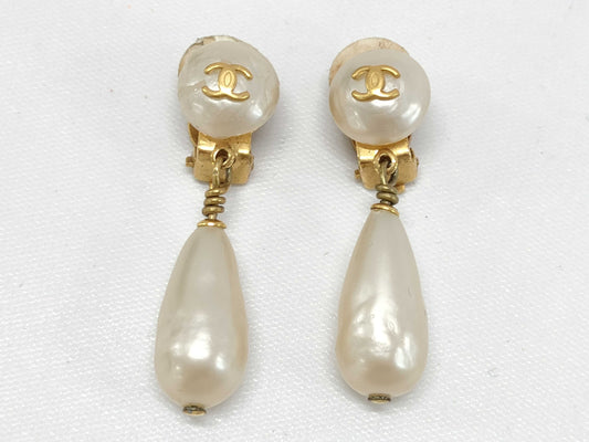 CHANEL CHANEL Earrings Earrings