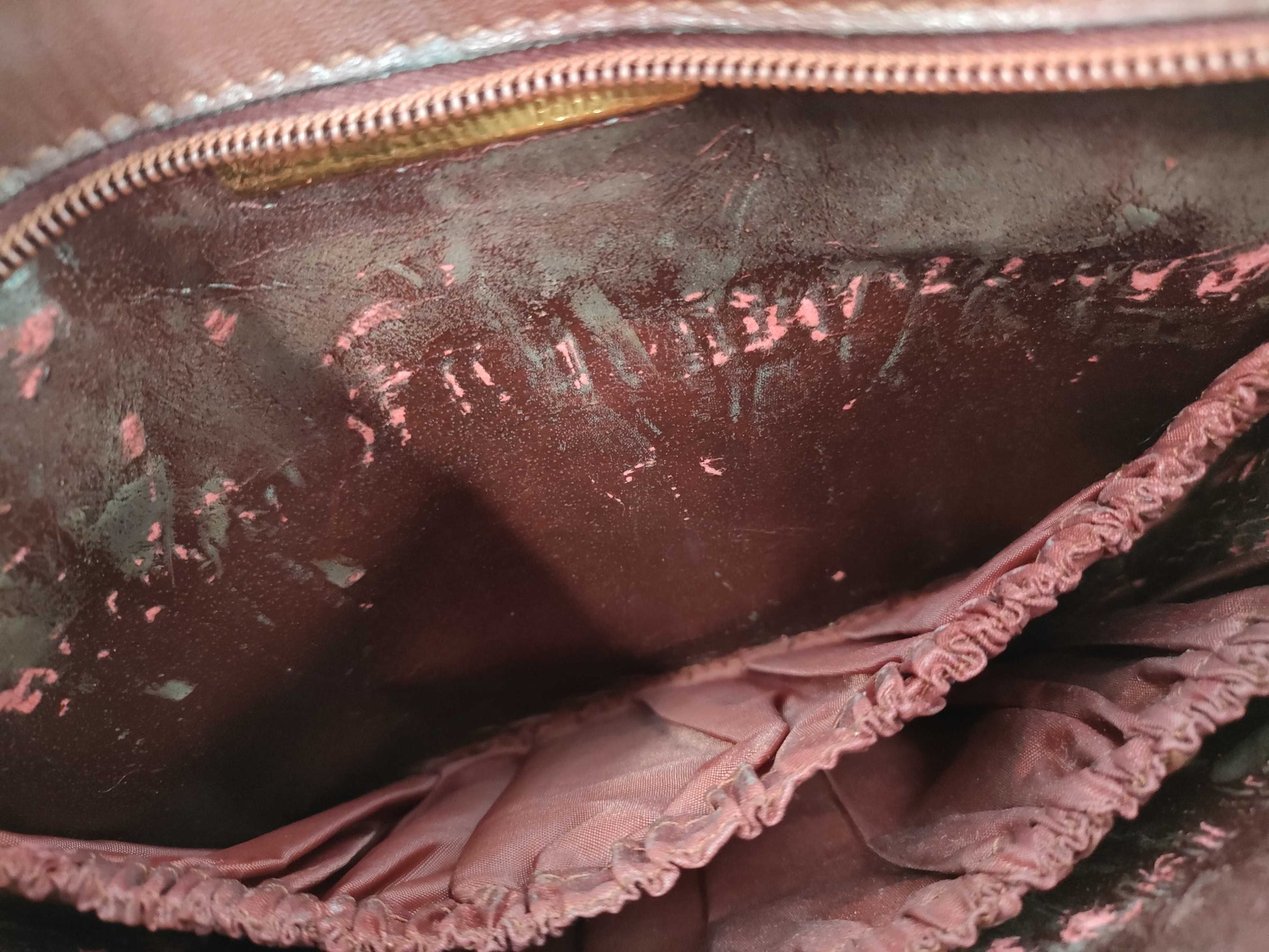Cartier Must Line Bordeaux Vintage Clutch Bag
