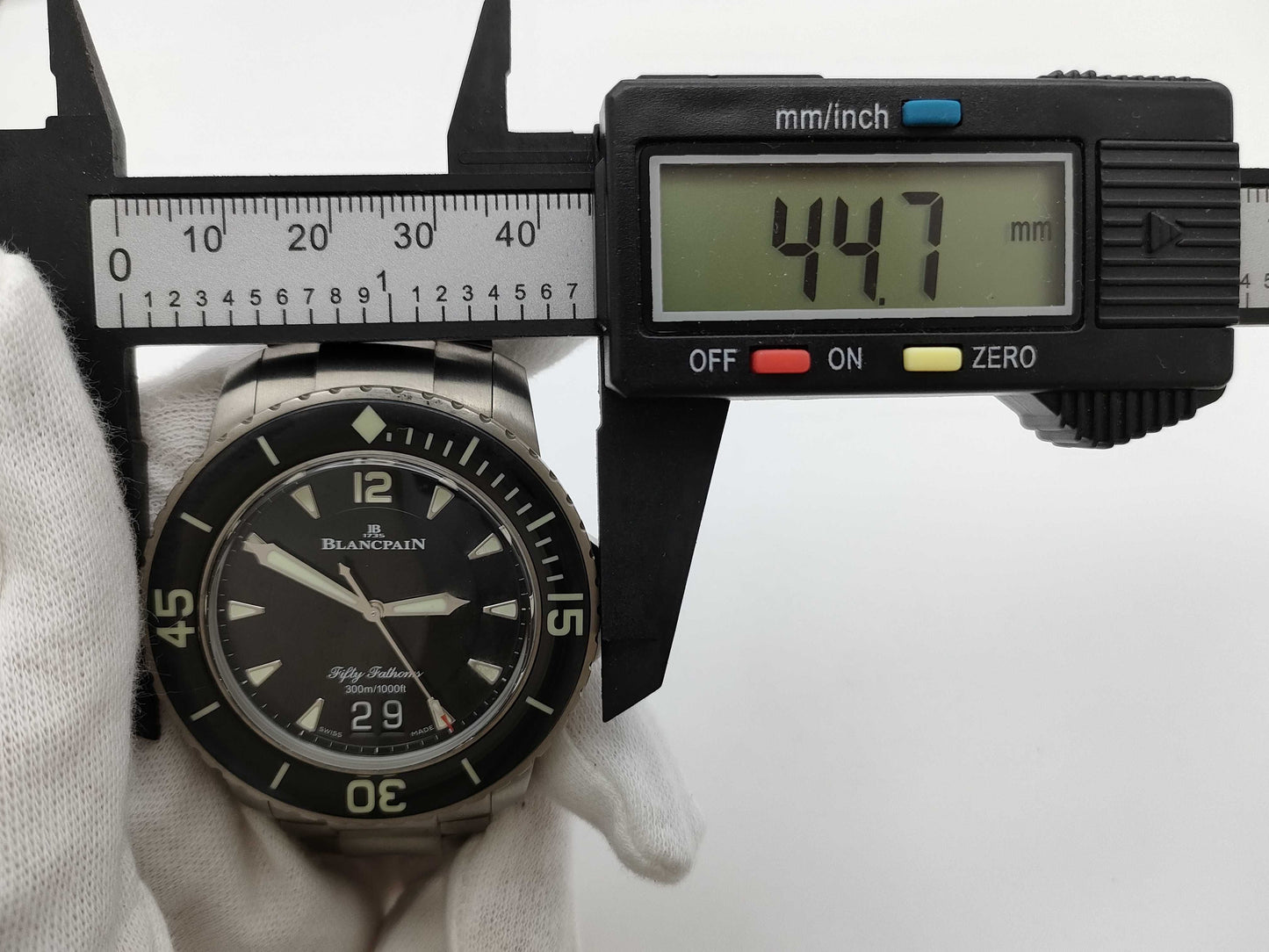 Blancpain Fifty Fathoms Large Date 5050-12B30-98B 740 Automatic Men's Watch