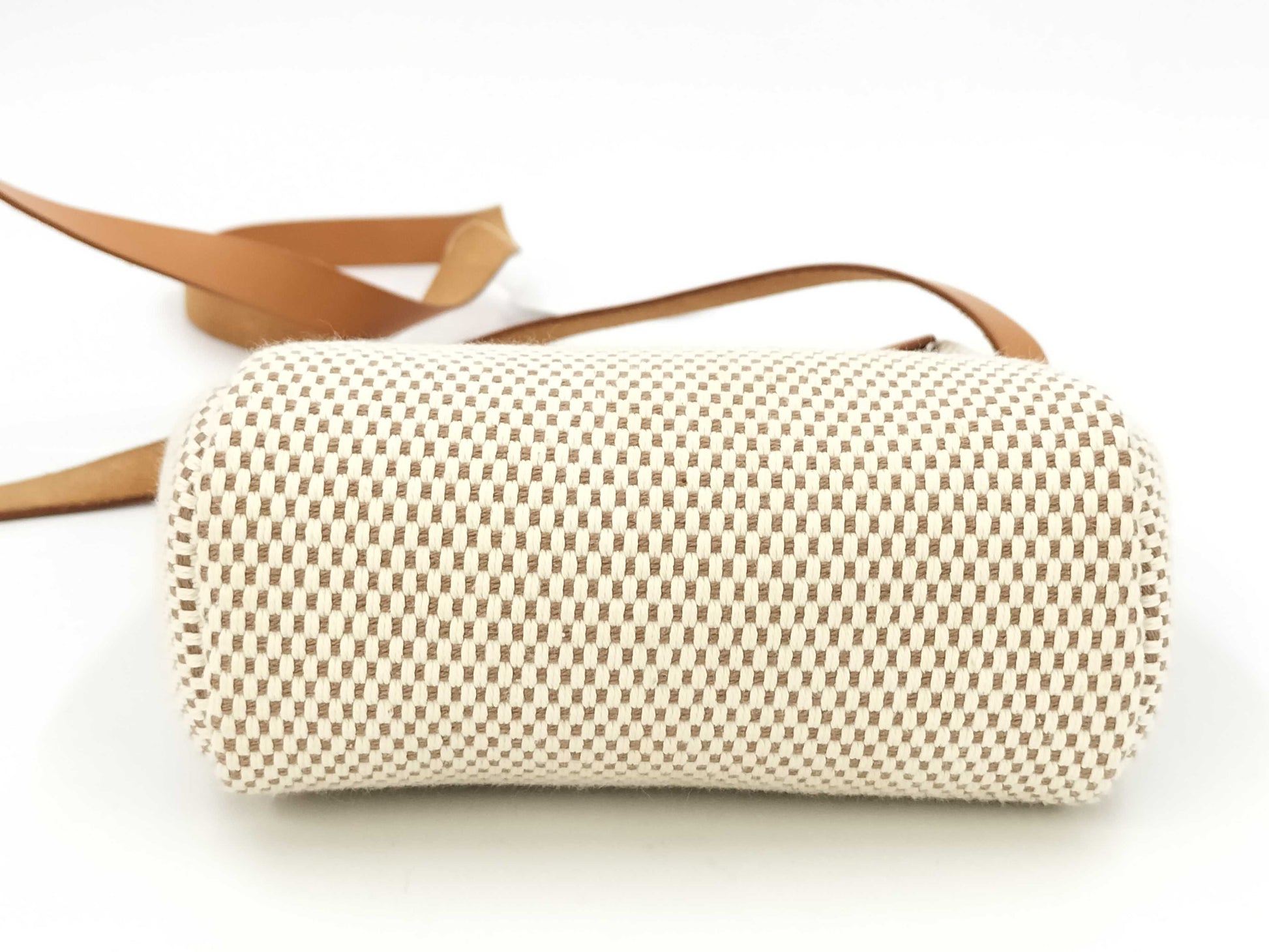 HERMES HERMES/Hermès Airbag TPM Toile H Beige Shoulder Bag Shoulder Bag