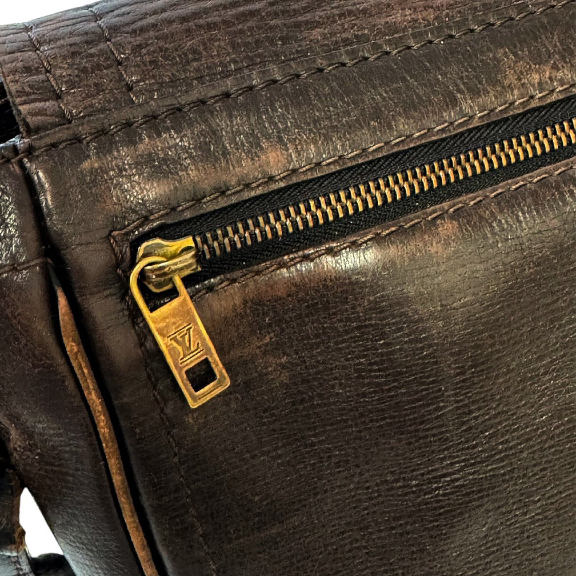 LOUIS VUITTON Louis Vuitton Bag LOUIS VUITTON LV M92071 Utah Messenger Bag Brown Men's mu30062 Shoulder Bag