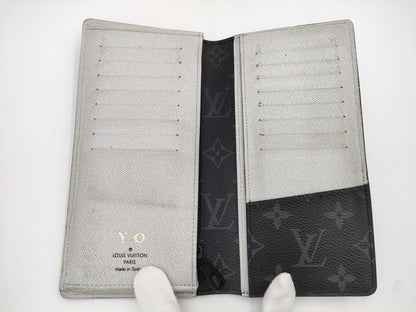 LOUIS VUITTON Epi Leather Portefeuille Brazza M81371 Wallet