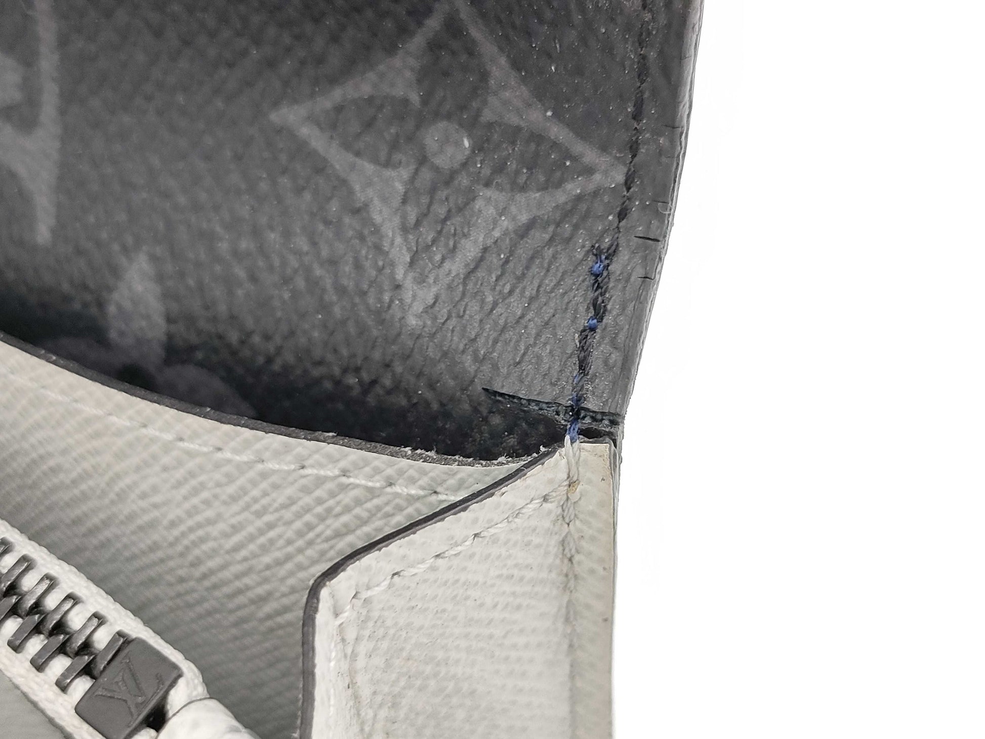 LOUIS VUITTON Epi Leather Portefeuille Brazza M81371 Wallet