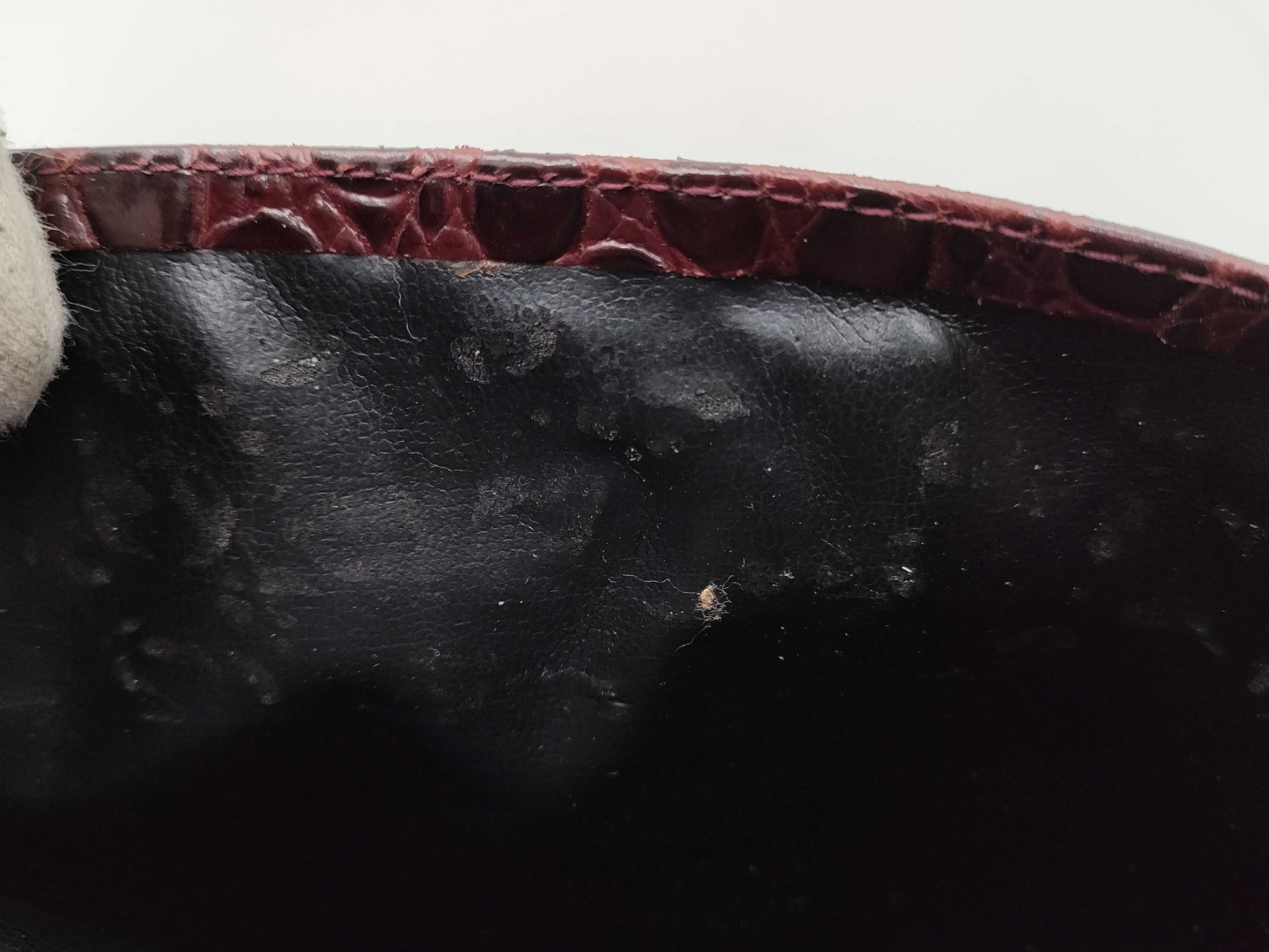 Salvatore Ferragamo Vara Crocodile Embossed Shoulder Bag