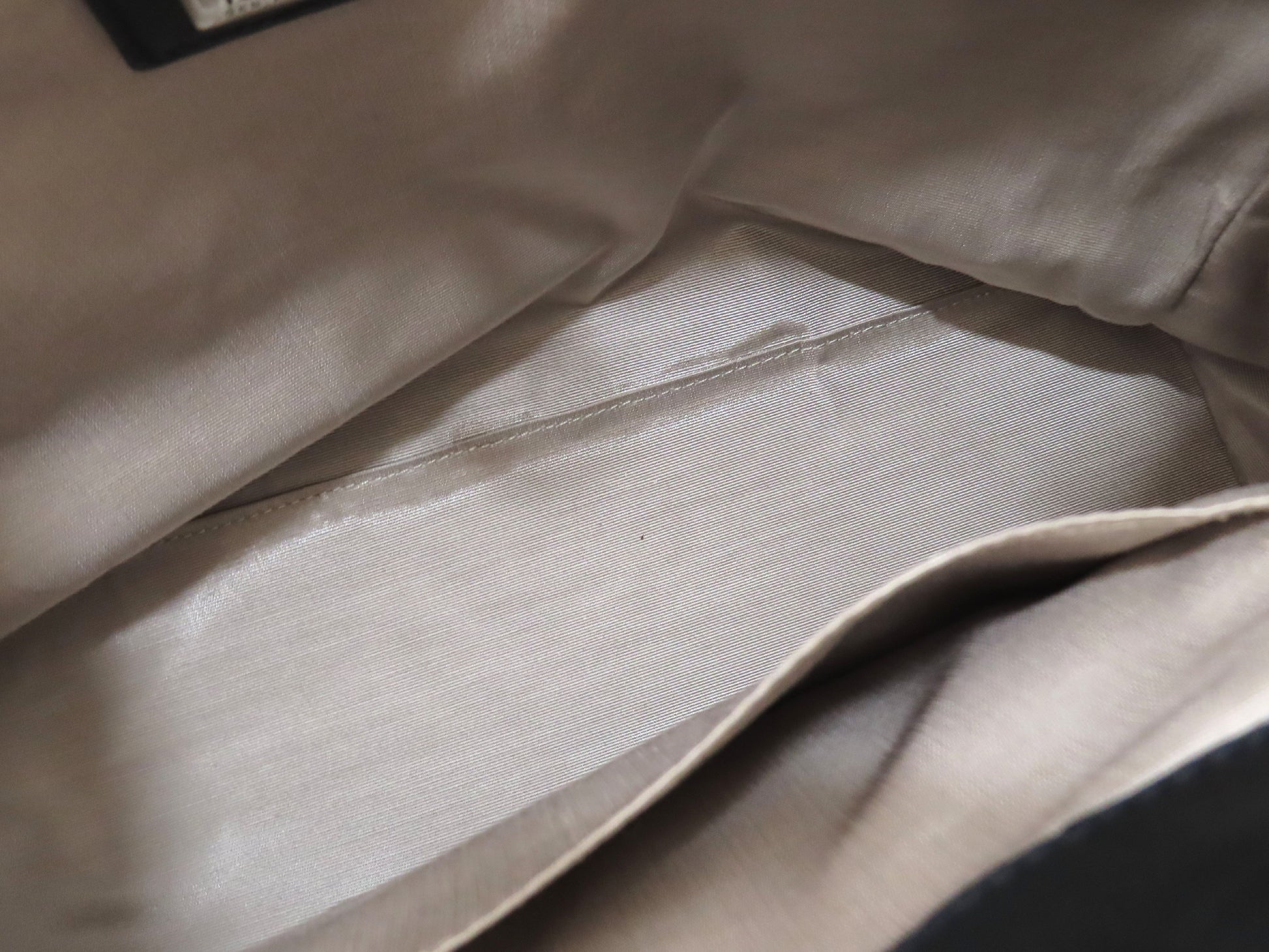 HAMANO Gancini Leather Handbag